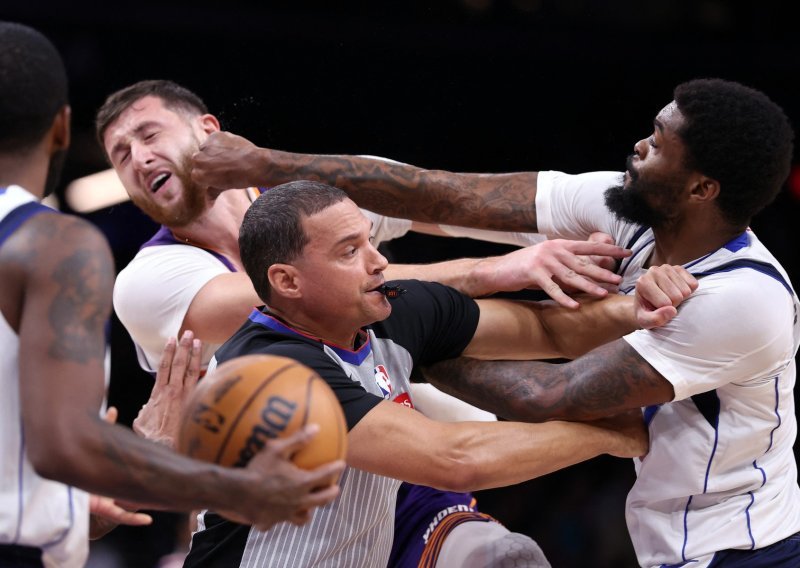 Pogledajte šakački obračun u NBA ligi; Nurkić prvo opalio šamar, pa dobio šaku u glavu