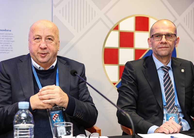Dinamo za večeras sazvao izvanrednu sjednicu IO-a. Tema su Bjelica i transferi