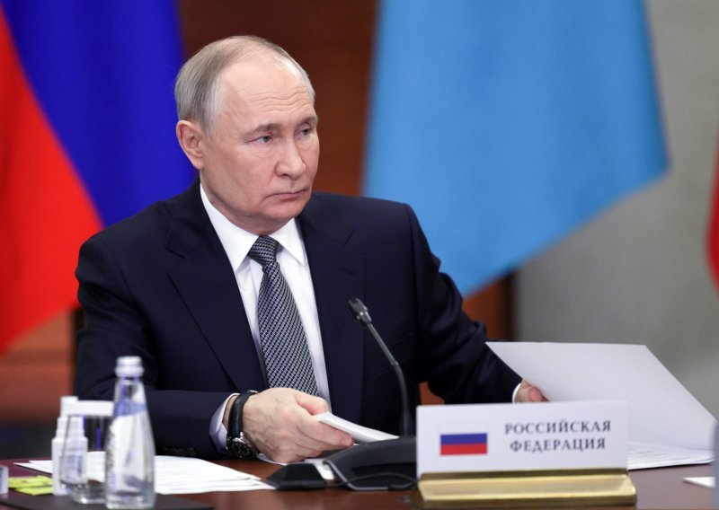 Putin povukao riskantan potez: Već sad mu se ne isplati, čeka ga scenarij s kraja SSSR-a