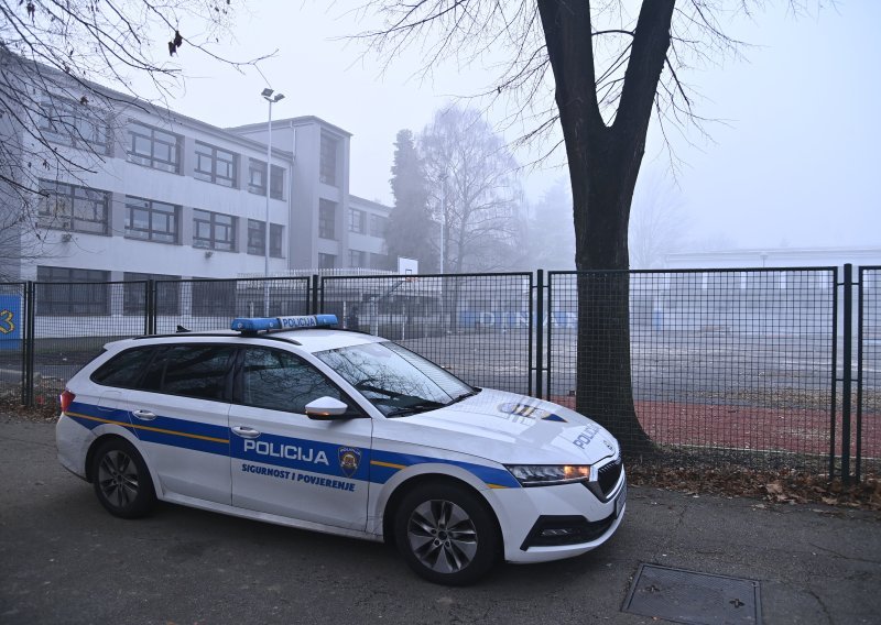 Drugo polugodište pod nadzorom; u školama zaštitari: 'Nećemo djecu zatvoriti'