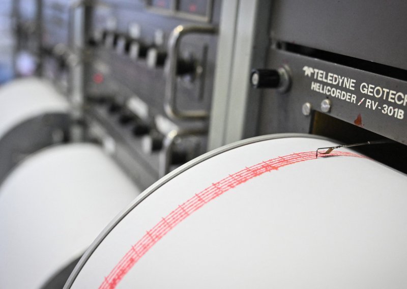 Crnu Goru probudio potres: Zatreslo 3,6 po Richteru