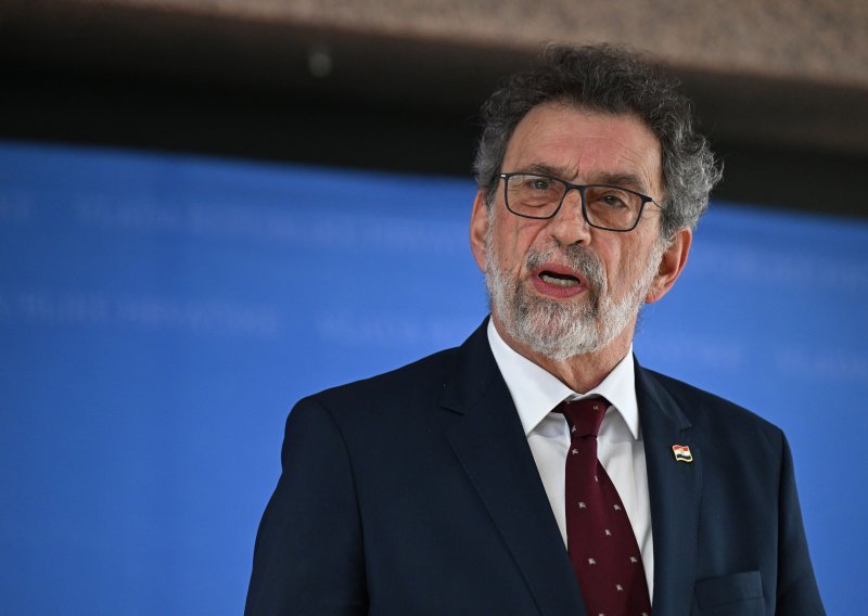 Oglasilo se Ministarstvo obrazovanja: Ne vidimo razloge za štrajk!