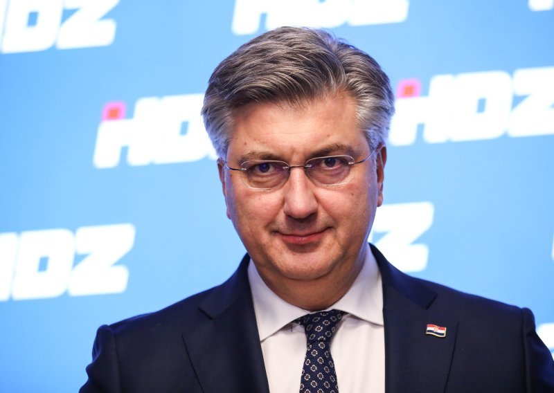 Plenković: Već tjednima traje komunikacija s američkim vlastima oko sankcija