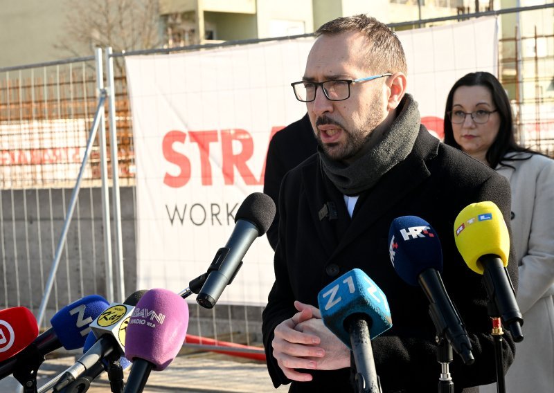 Tomašević: Ne može nitko, pa ni HDZ, zabraniti Jandrokoviću da dođe na inauguraciju