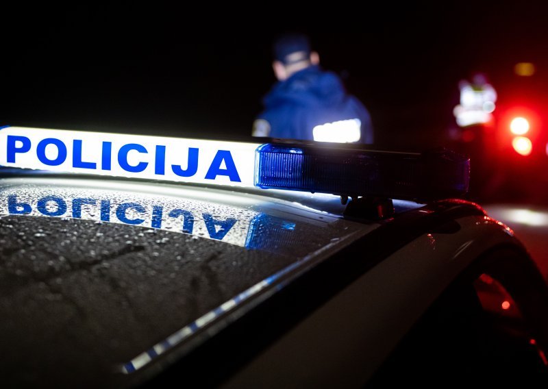 Tragedija kod Trogira: Sudarila se dva automobila, jedna osoba smrtno stradala