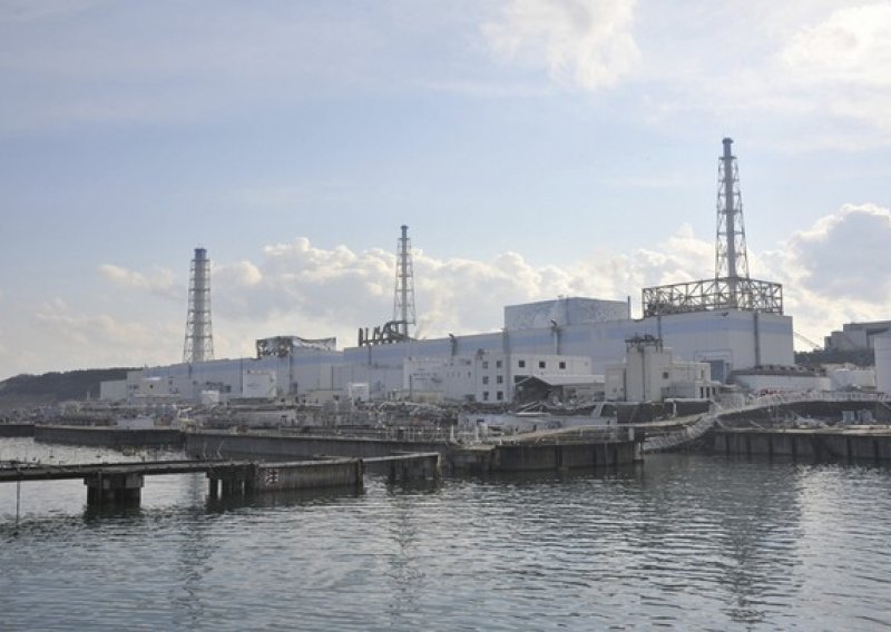 Radioaktivna voda opet procurila iz Fukushime