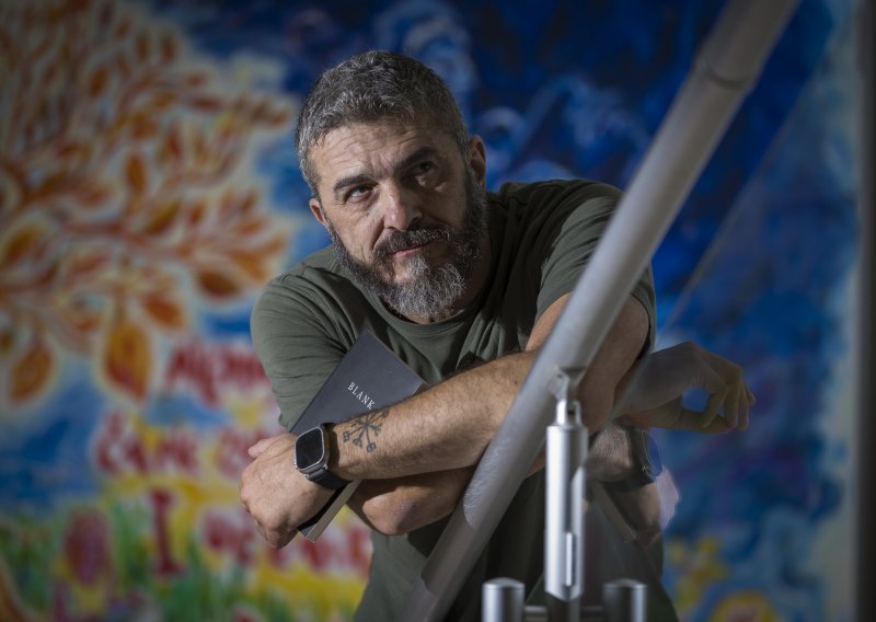 'Prosvjedi u Beogradu dokaz su da smo podcijenili mlade. U BiH su na vlasti nacionalizam i destrukcija'