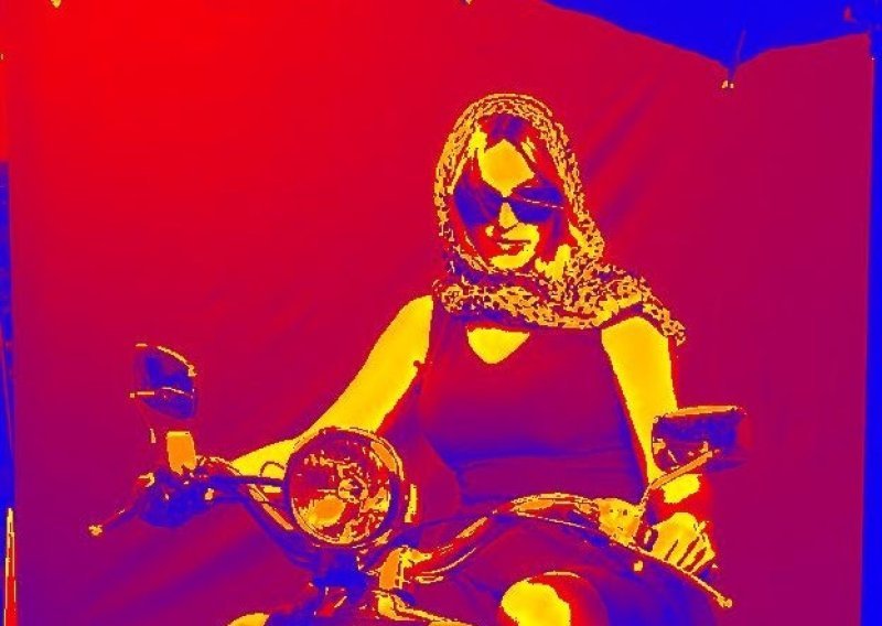 Lili Gee predstavlja spot za singl 'Male stvari' i najavljuje novi album 'Funk Punk'