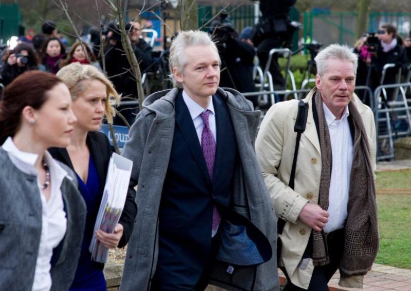 Britanci odobrili izručenje Assangea Švedskoj