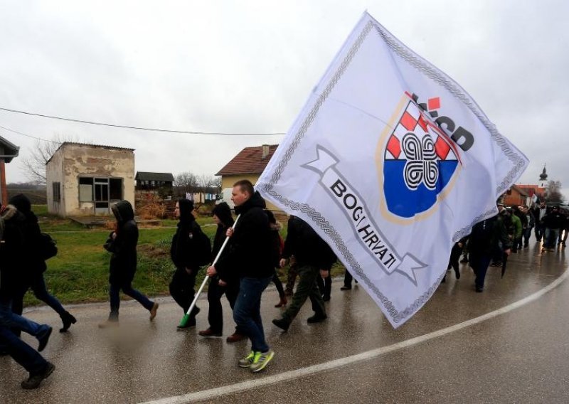 HČSP prijeti da će zabraniti SDP kada dođe na vlast