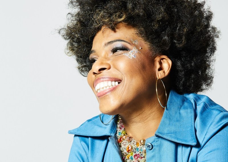 Macy Gray slavi dvadeset petu obljetnicu albuma prvijenca 'On How Life Is'