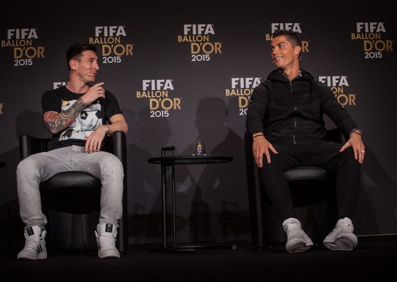 Ronaldo i Messi veliki prijatelji; Lionel mu čak duguje i novac