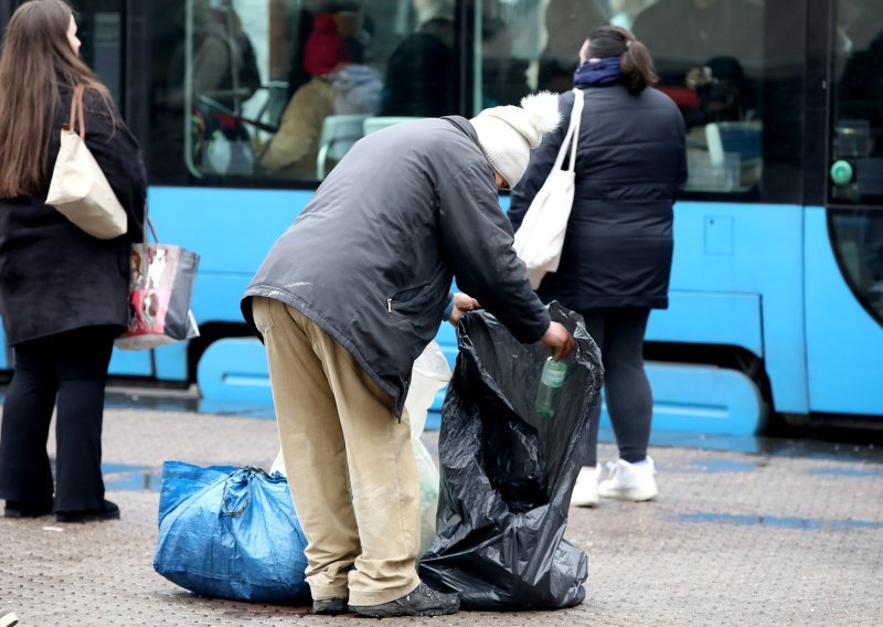 U Hrvatskoj svaka peta osoba živi s manje od 493 eura mjesečno