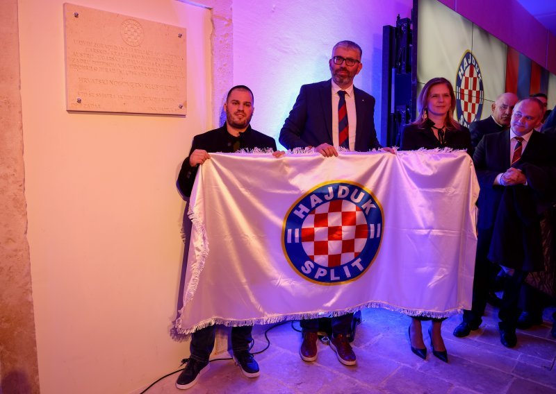 Zadrani u kamen uklesali vezu s Hajdukom, evo što ih spaja