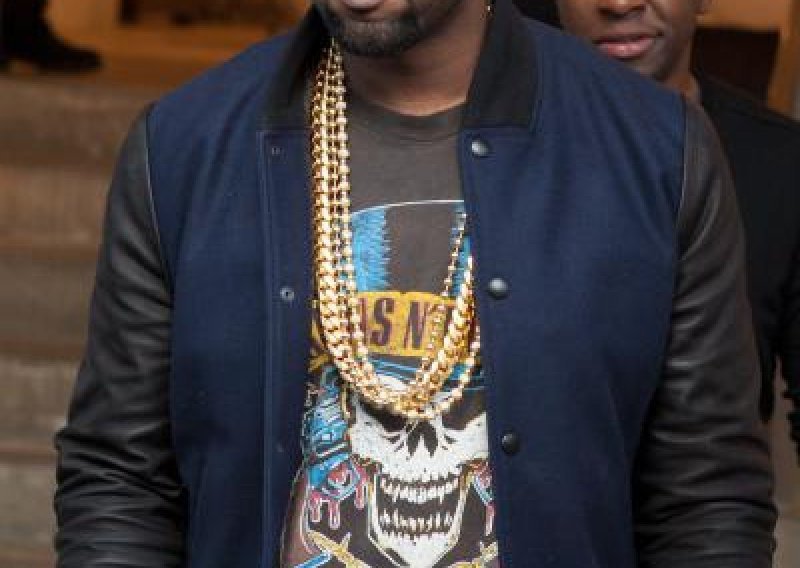Kanye West reklamira album 'Američkim psihom'