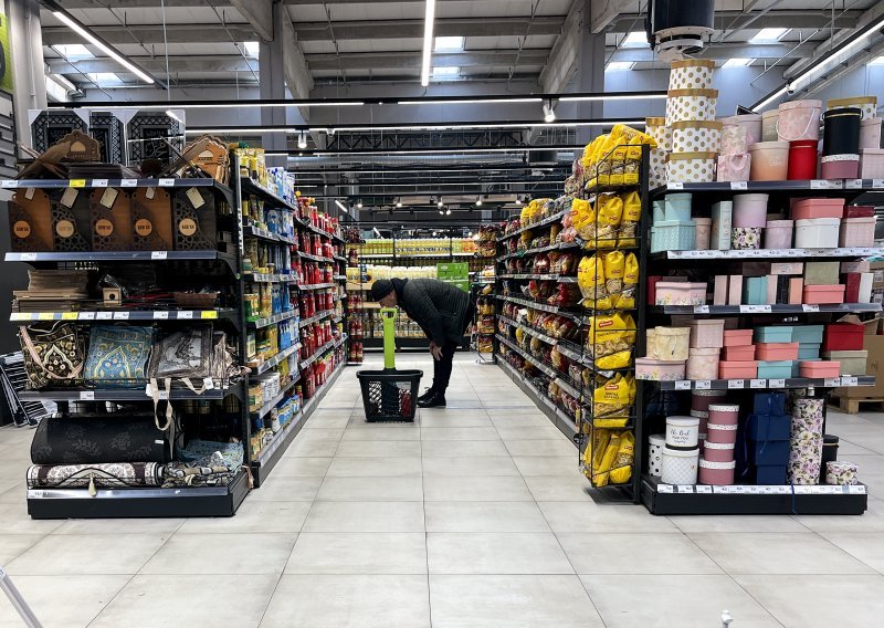 U BiH zamrznute cijene 65 proizvoda