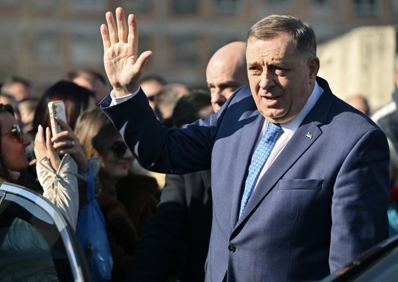 Nervozni Dodik na suđenju: 'Ne prijetim, ali sam spreman ići do kraja'