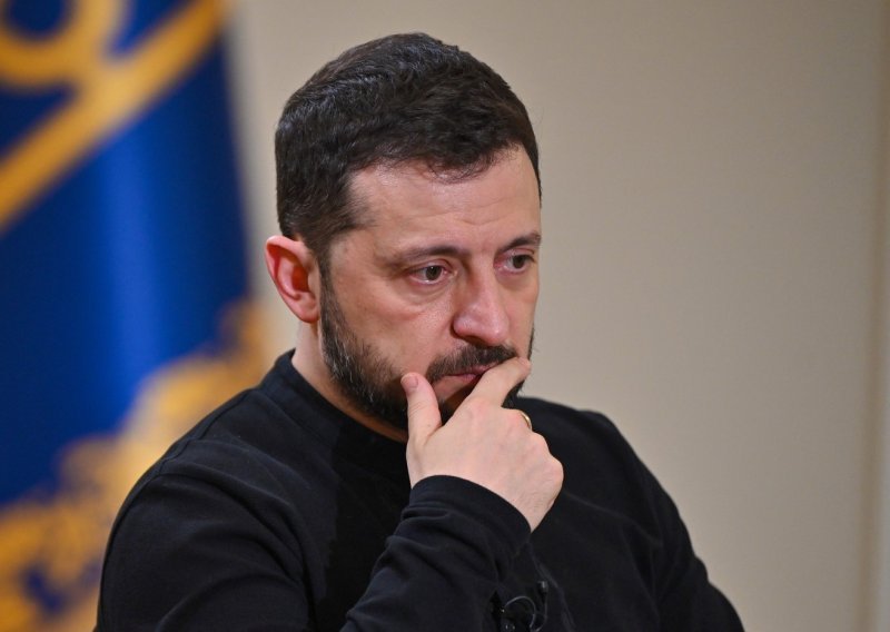 I Zelenski stiže na izvanredni EU summit