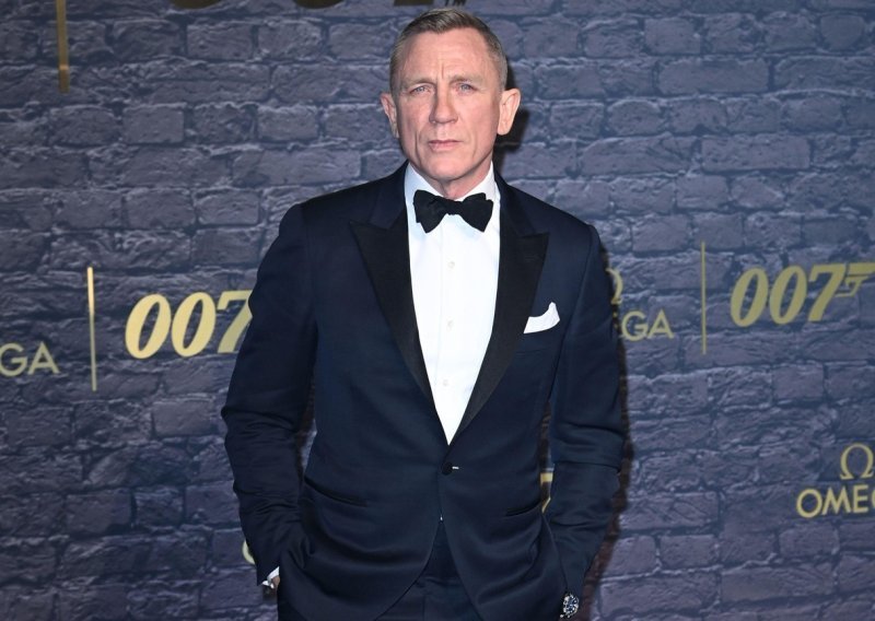 Bond je pao u ruke Jeffa Bezosa, a ovaj brutalno iskren komentar otkriva da drama – tek počinje
