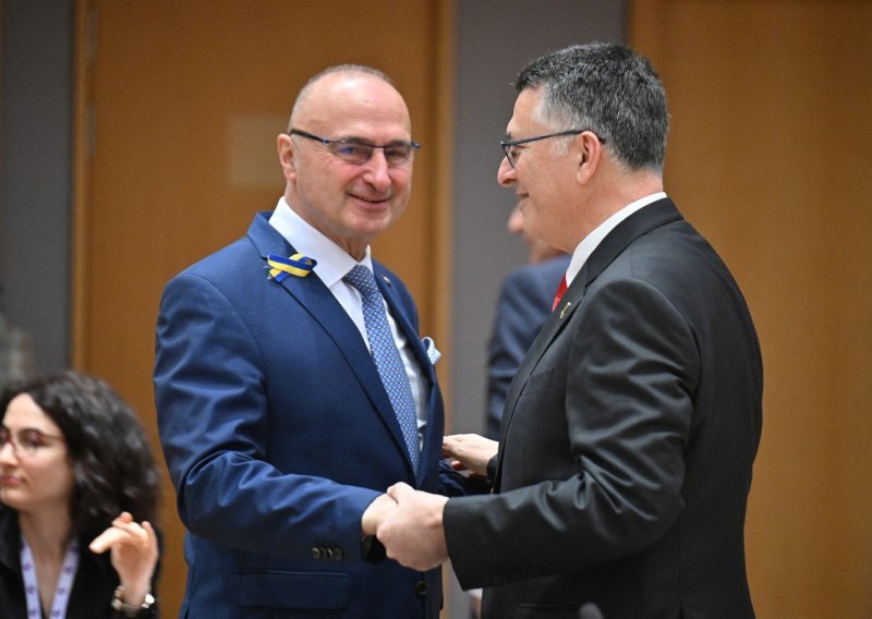 Gordan Grlić Radman otputovao u Jeruzalem na sastanak s izraelskim kolegom Saarom
