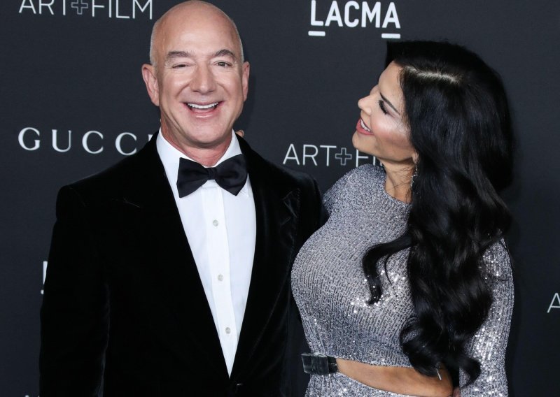 I dok Bezos i Lauren planiraju raskošno vjenčanje, neki nisu baš oduševljeni