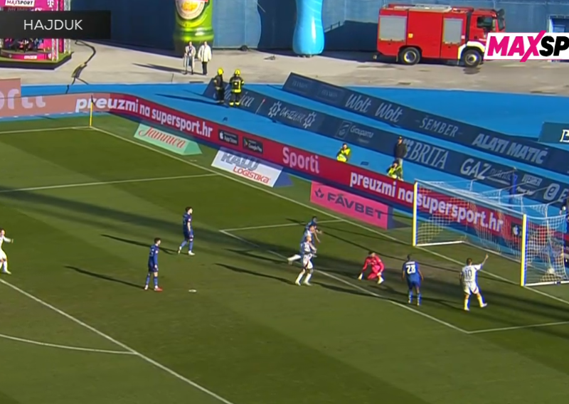 Pogledajte kako je Bartol Franjić zabio autogol i vratio Hajduk u igru