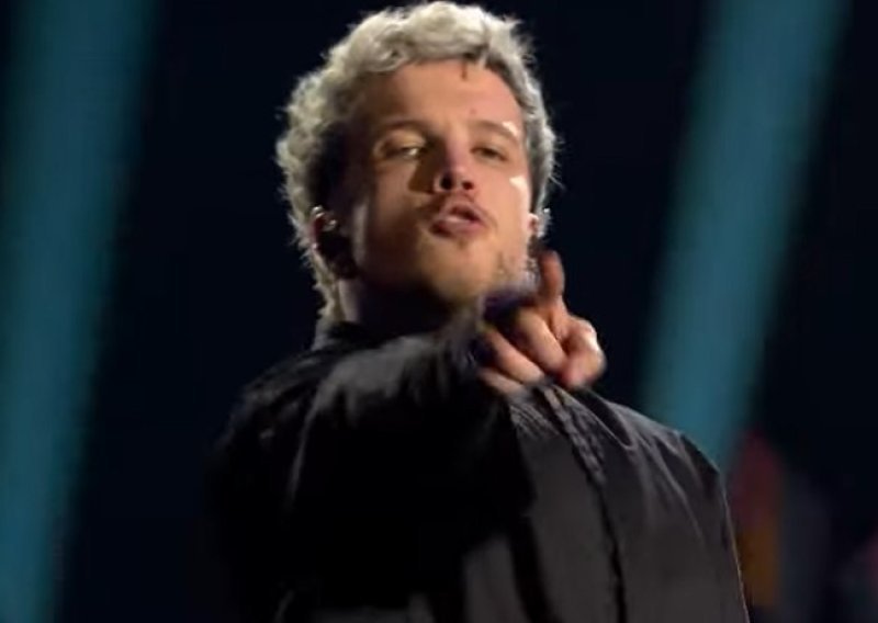 Baby Lasagna nastupio je na Dori, ali u snimci; on večeras ima koncert daleko od Hrvatske