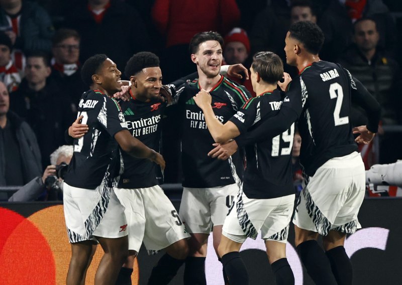 Bizarna utakmica PSV-a i Arsenala. Englezi utrpali čak sedam komada, Borussia razočarala