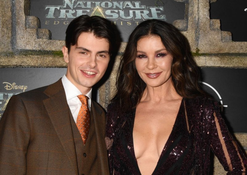Sin Catherine Zeta-Jones kreće stopama slavnih roditelja