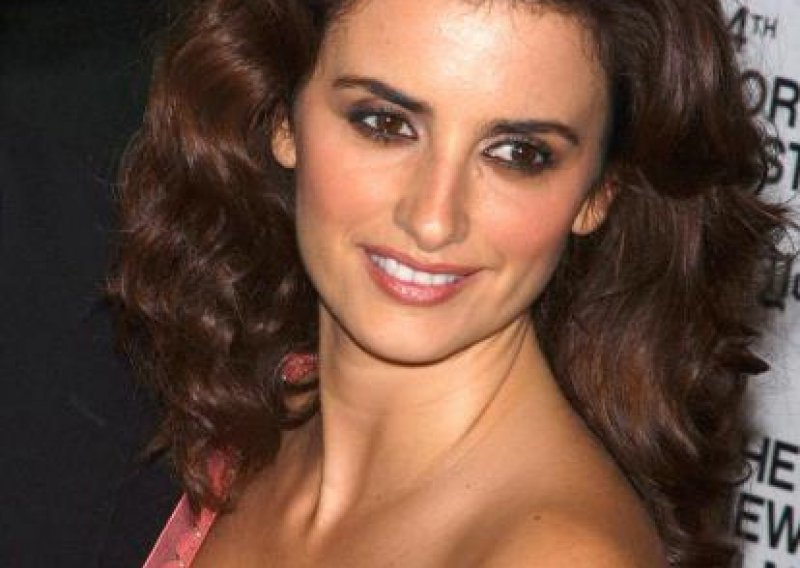 Penelope Cruz dobiva zvijezdu na holivudskom Šetalištu slavnih