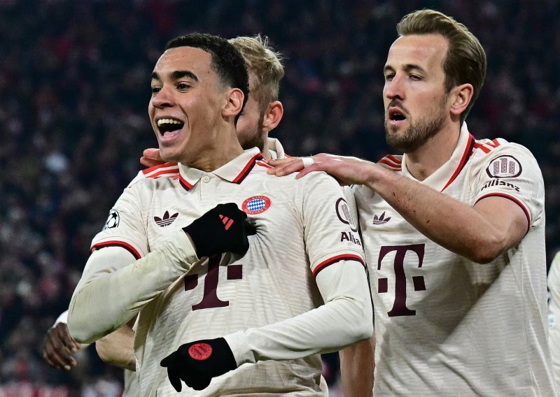 Bayern svladao Augsburg, Stanišić i Jakić igrali cijelu utakmicu, Vidović ušao na kraju