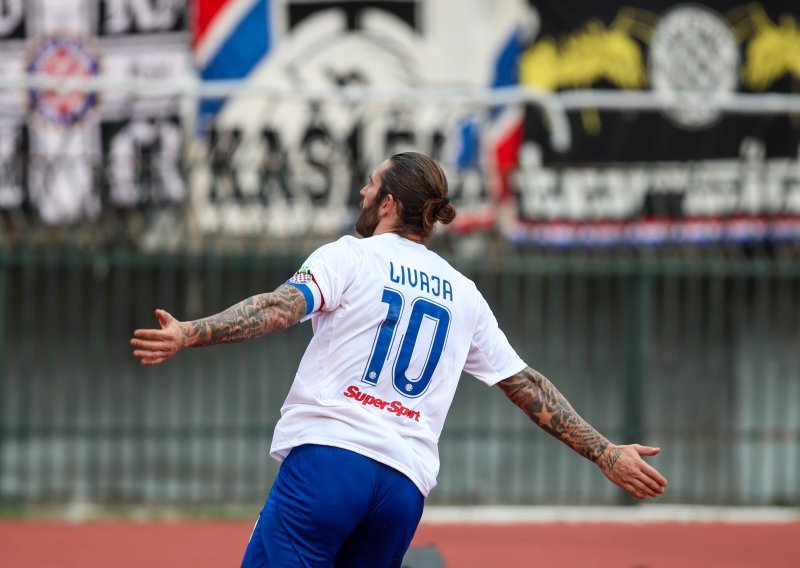 Pogledajte kako je Livaja topovskim udarcem zabio iz penala