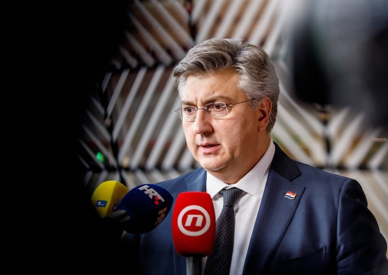 Plenković završio u bolnici: Izveden mu zahvat na srcu