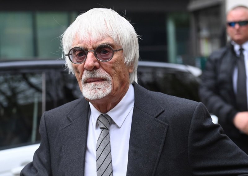 Ecclestone prodao svoju kolekciju rijetkih automobila; navodno vrijede 595 milijuna eura