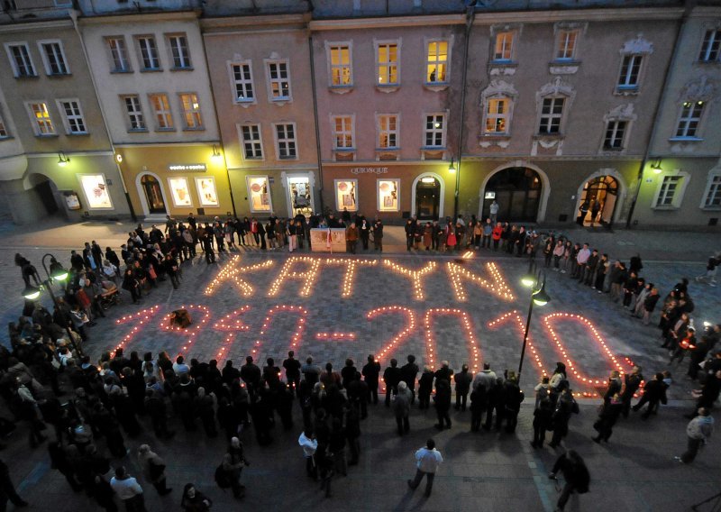 Rusija nečovječno postupila prema rođacima žrtava Katyna