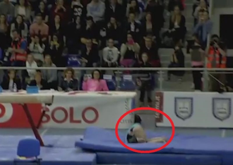 Ružan pad talijanske gimnastičarke; cijela dvorana zanijemila