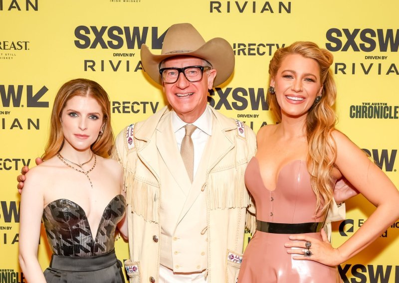 Redatelj filma komentirao nesuglasice Blake Lively i Anne Kendrick