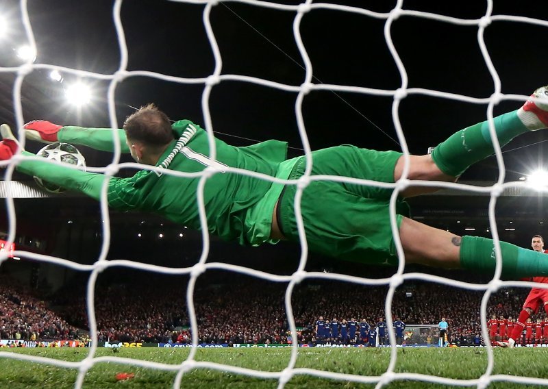 Zašto je Donnarumma toliko dobar u branjenju penala? 'On je čudovište'