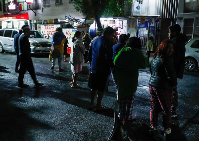 Potres magnitude 5,5 pogodio Oaxacu u Meksiku