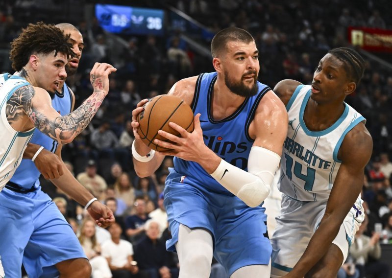 Ivica Zubac srušio rekord karijere, ali to mu nije bilo dovoljno za prvi triple-double