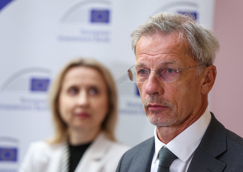 Guverner HNB-a želi novi predmet u školama: S tim će se svatko susretati u životu