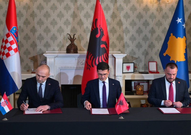 Anušić u Albaniji; jača se obrambena suradnja Hrvatske, Kosova i Albanije