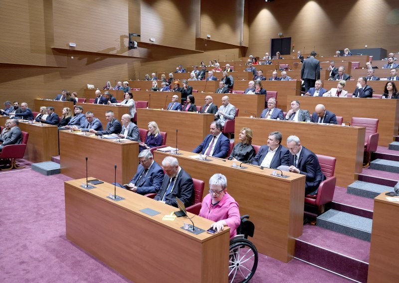 Sabor u utorak o spomendanu na ubijenu i stradalu djecu u Domovinskom ratu