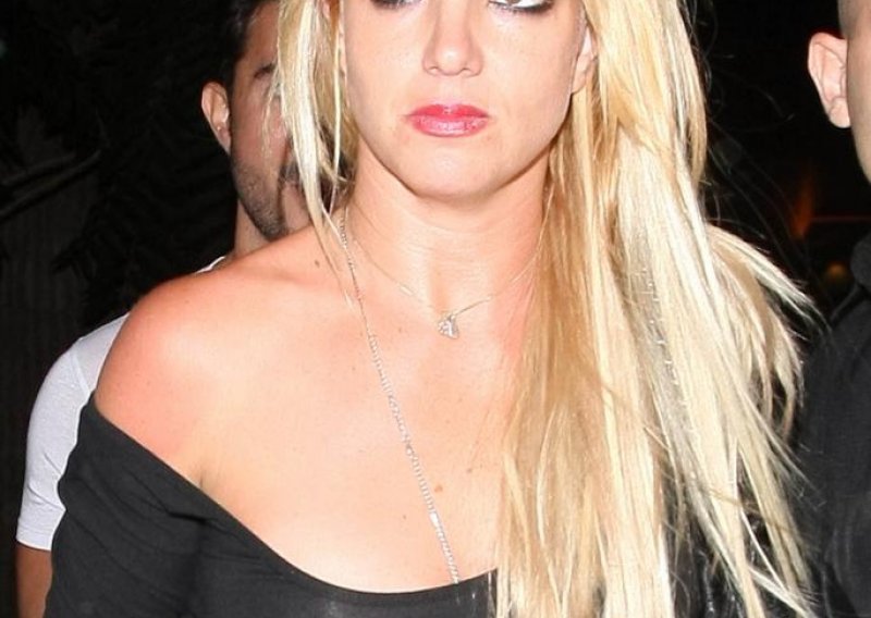 Zašto se Britney Spears boji izlaska iz kuće?