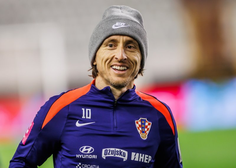 Poznati nogometni insajder otkrio gdje će Luka Modrić nastaviti karijeru