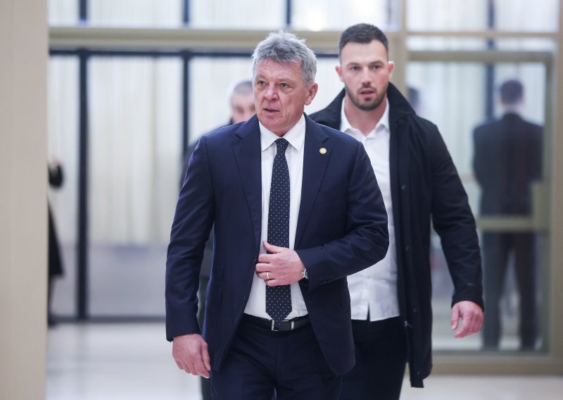 Vlada odbacila SDP-ovu inicijativu: 'To je pritisak na Turudića!'
