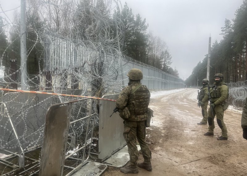 Poljska planira postaviti protupješačke mine na granici: Stigla ruska reakcija