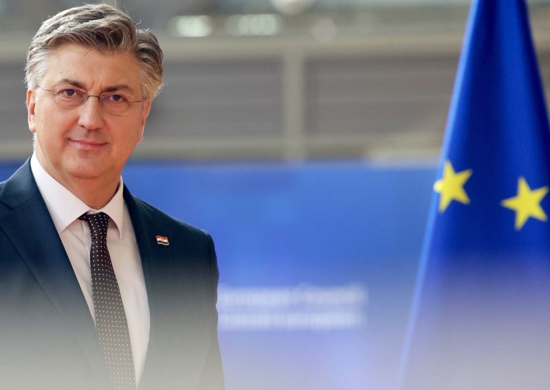 Plenković: Hrvatska bi mogla povećati izdvajanje za obranu