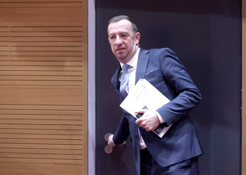 HDZ-ovac komentirao uhićenja bivših ministara: 'Ovo je tek početak'