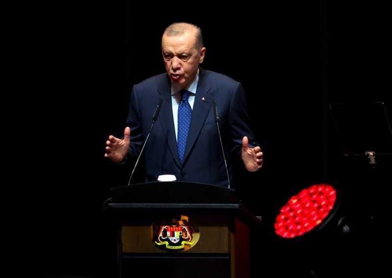 Erdogan o hapšenju gradonačelnika Istanbula: Oporba obmanjuje Tursku